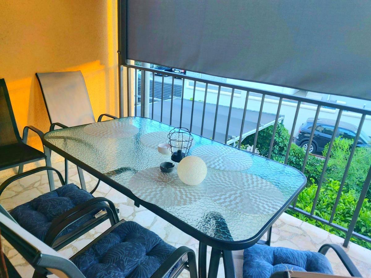 Apartman Arija-Pino Vodice Habitación foto