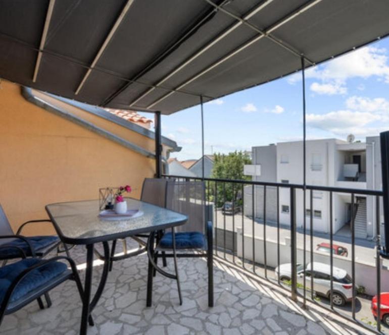 Apartman Arija-Pino Vodice Habitación foto